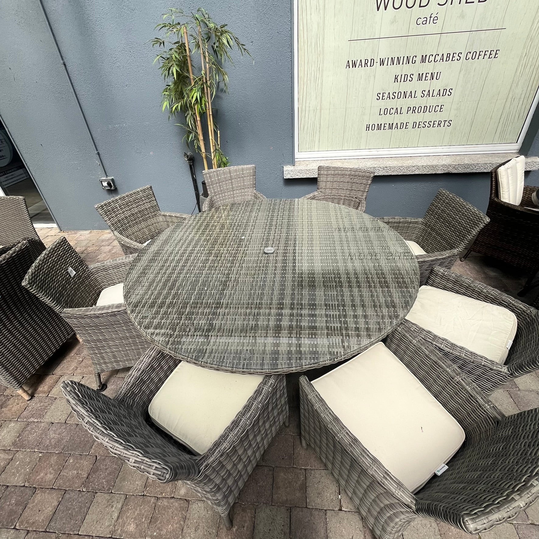 Oxford 8 Seater Set - Clearance
