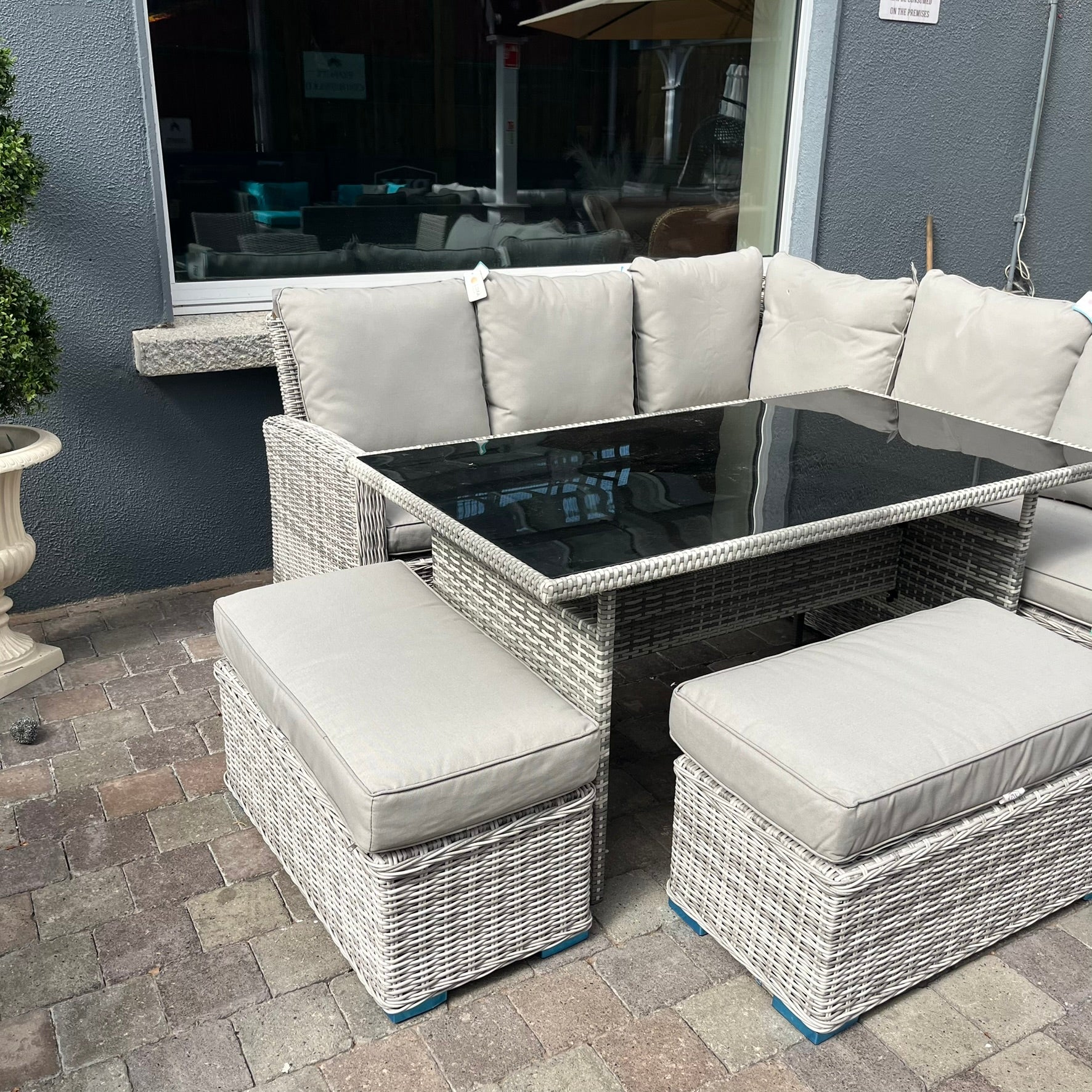 Sepino Corner Set - Clearance