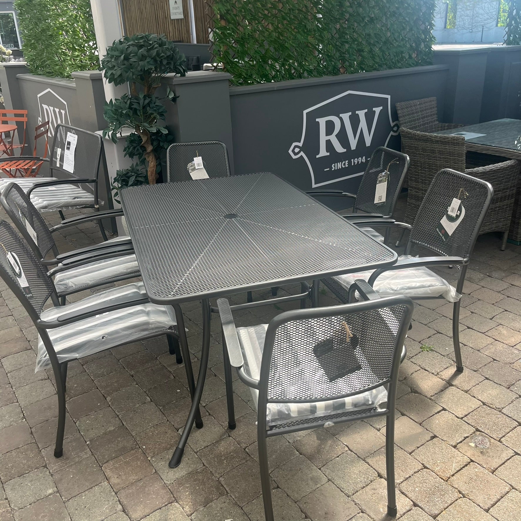 Portofino 6 Seater - Clearance