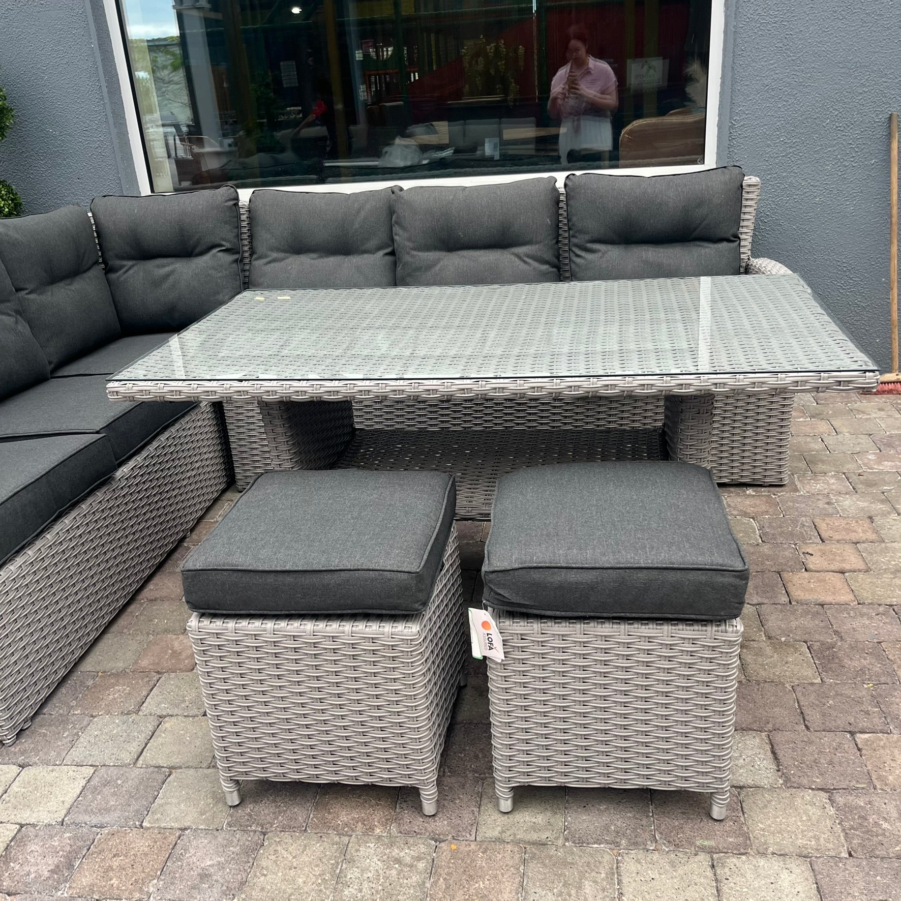 Venice Corner - Clearance