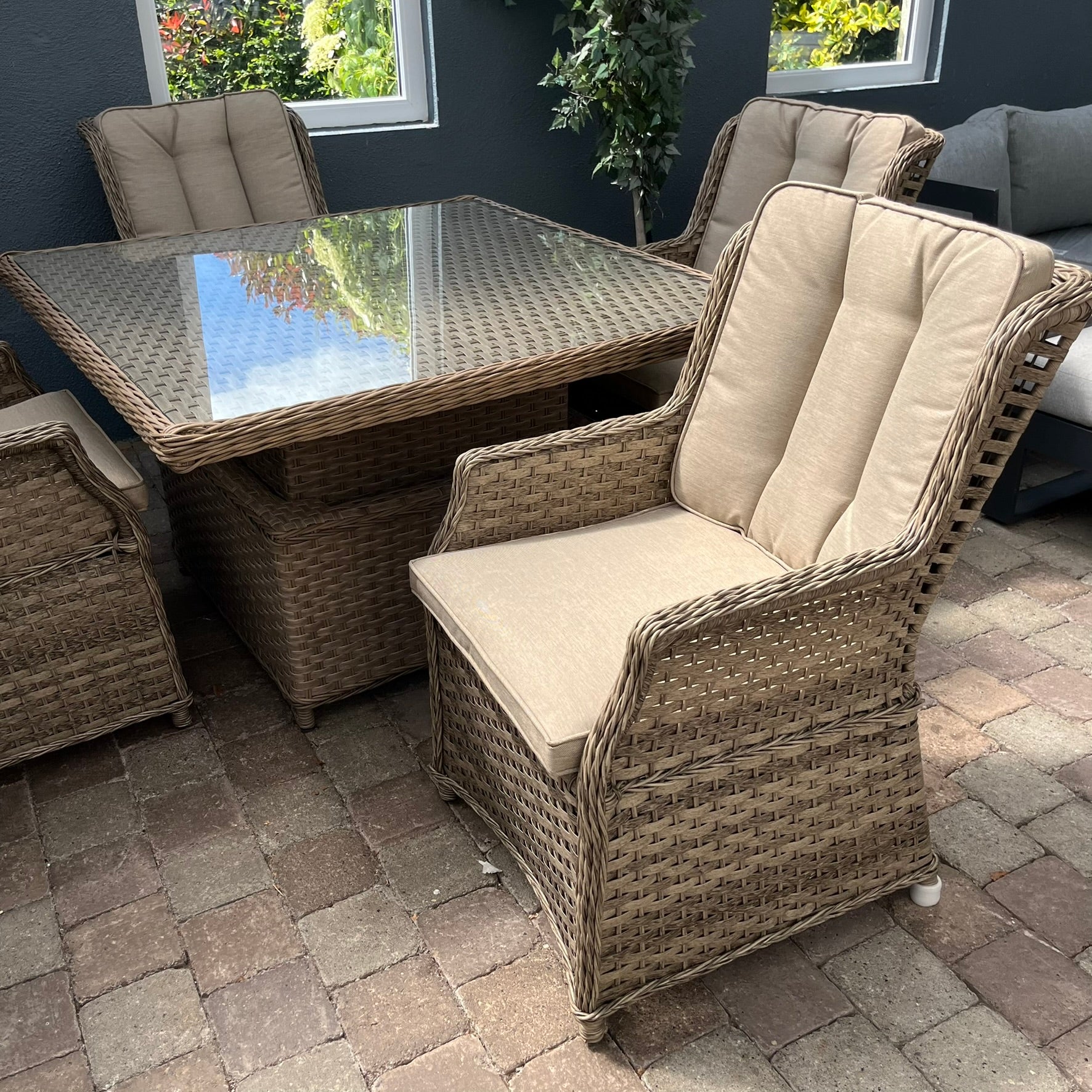 Hampton/Willow 4 Seater Set - Clearance