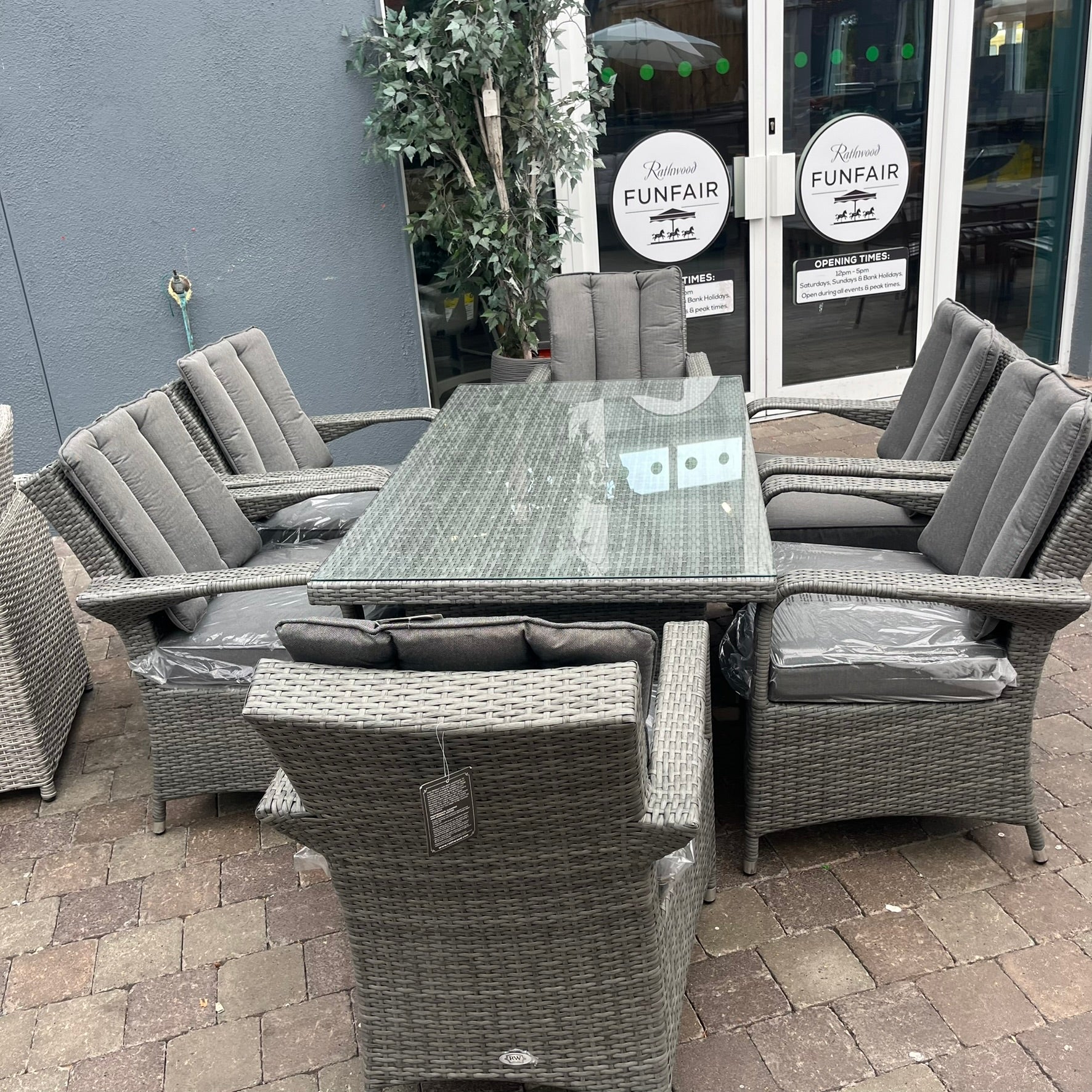 Havana 6 Seater - Clearance