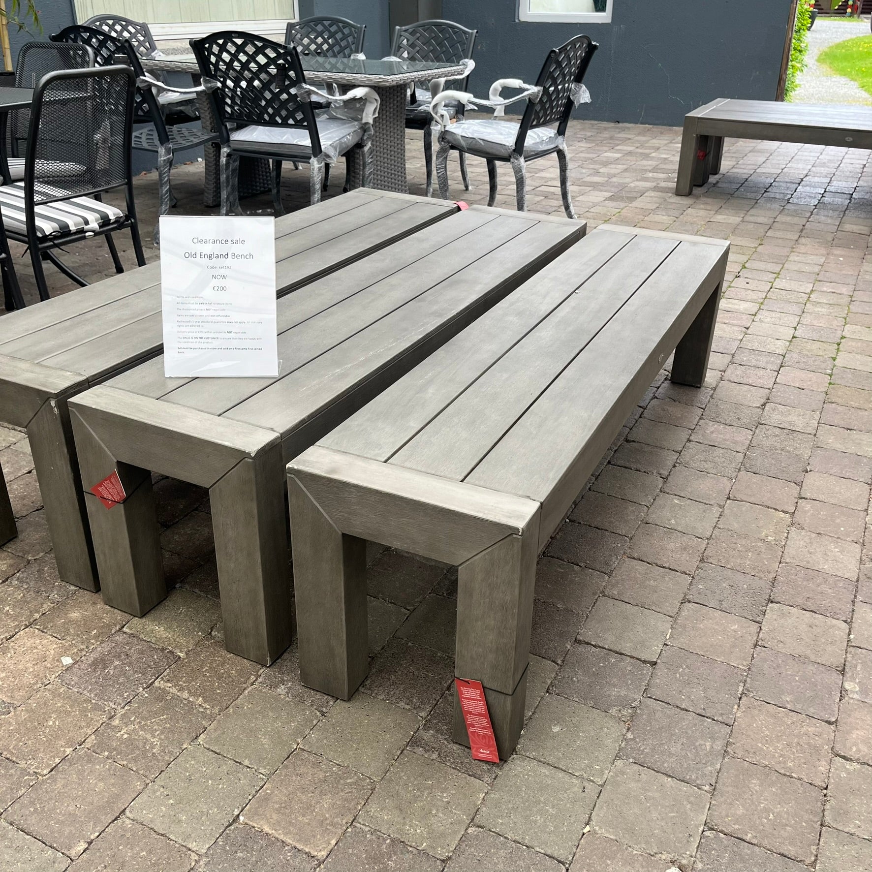 Old English Bench- Clearance