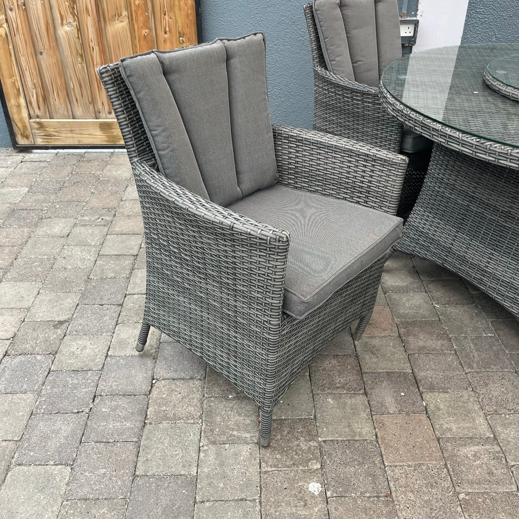 Gardina 4 Seater with Lazy Susan - Clearance