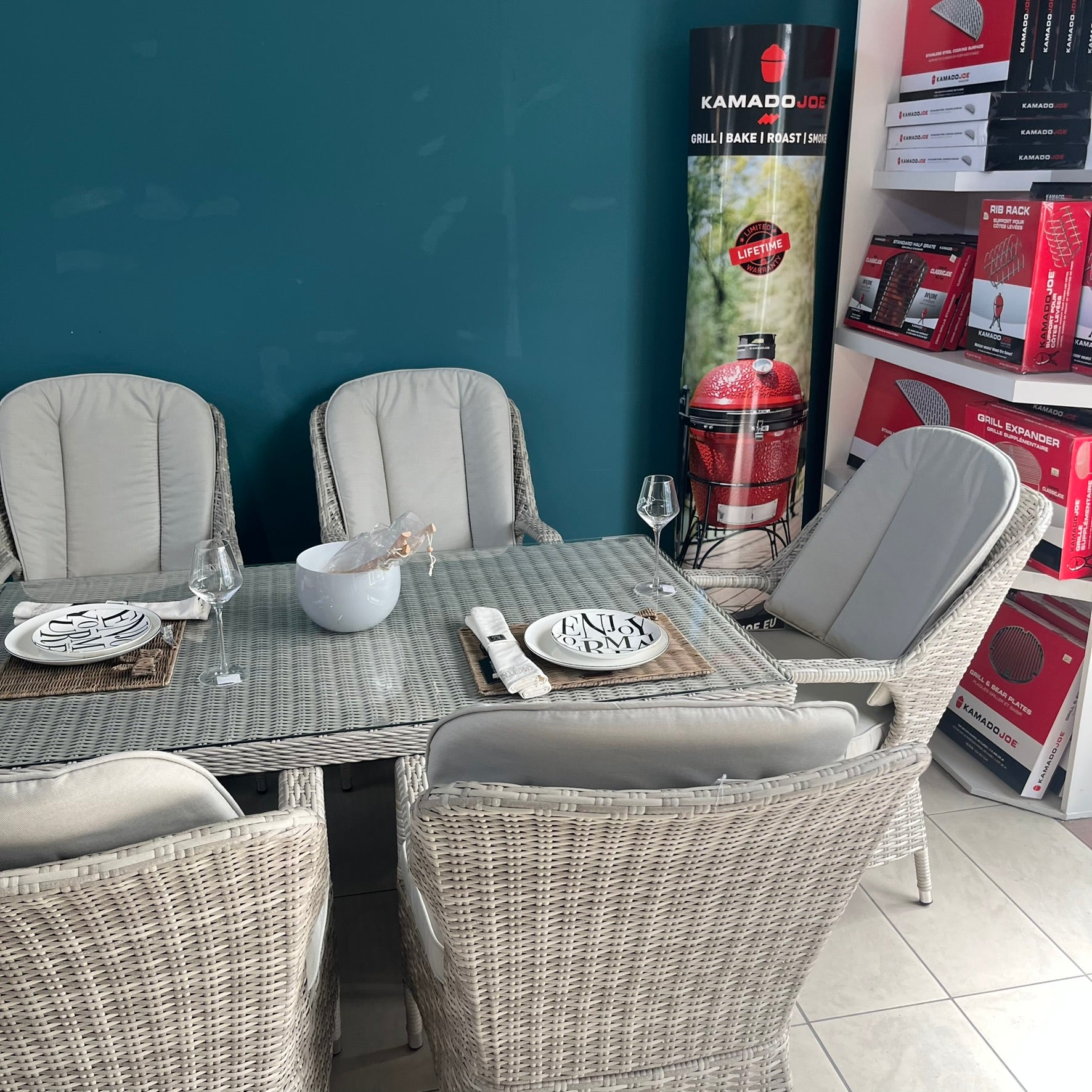 Parma 6 Seater (Rectangular)- Clearance