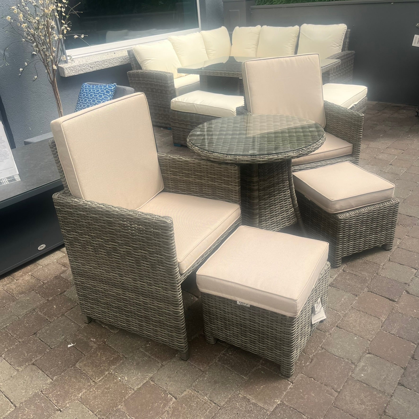 Oxford Cube Bistro - Clearance