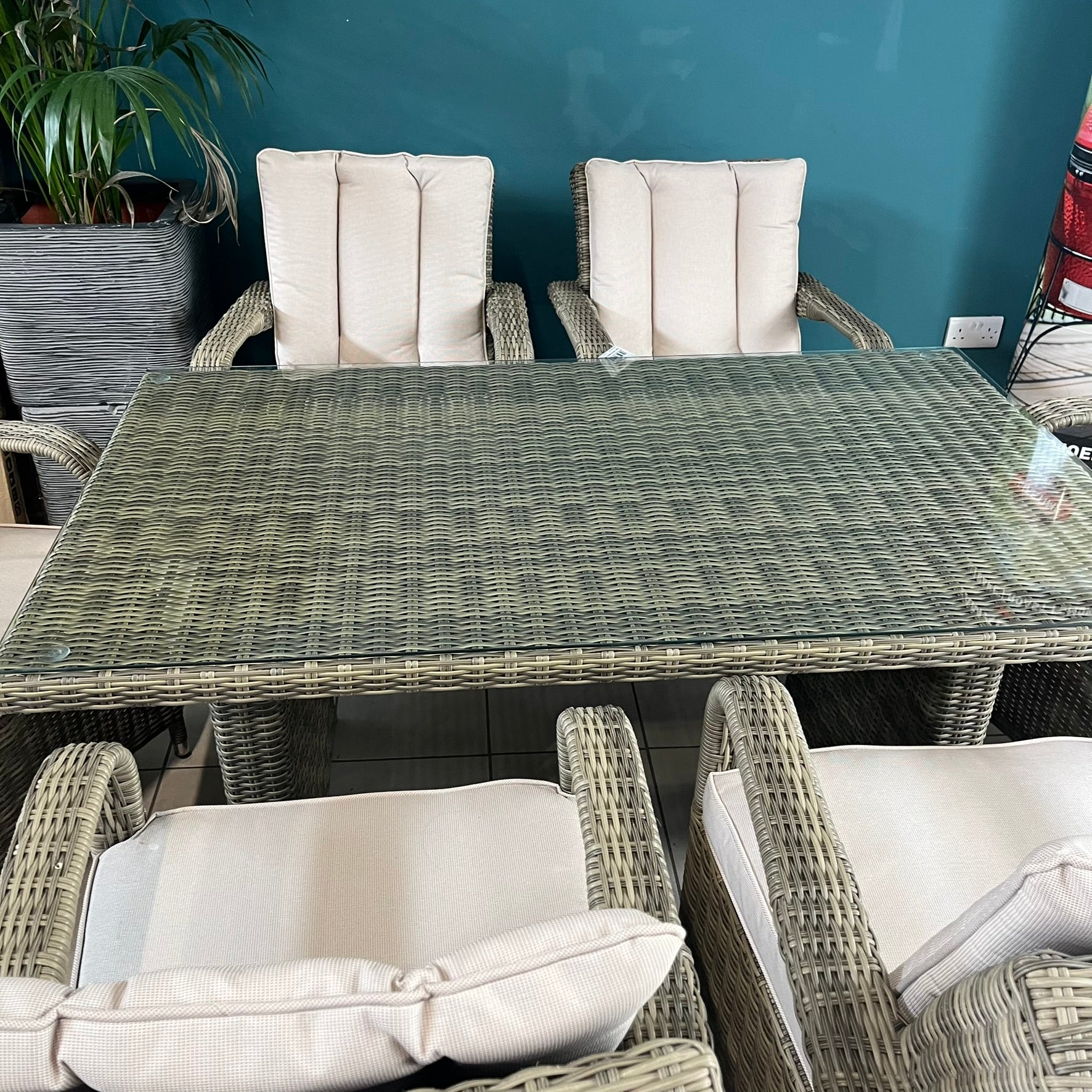 Chester Rectangle 6 Seater Set  - Clearance