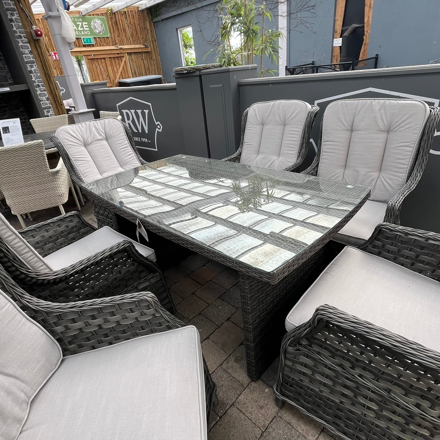 Ravenna/Santiago Rectangle 6 Seater Set  - Clearance
