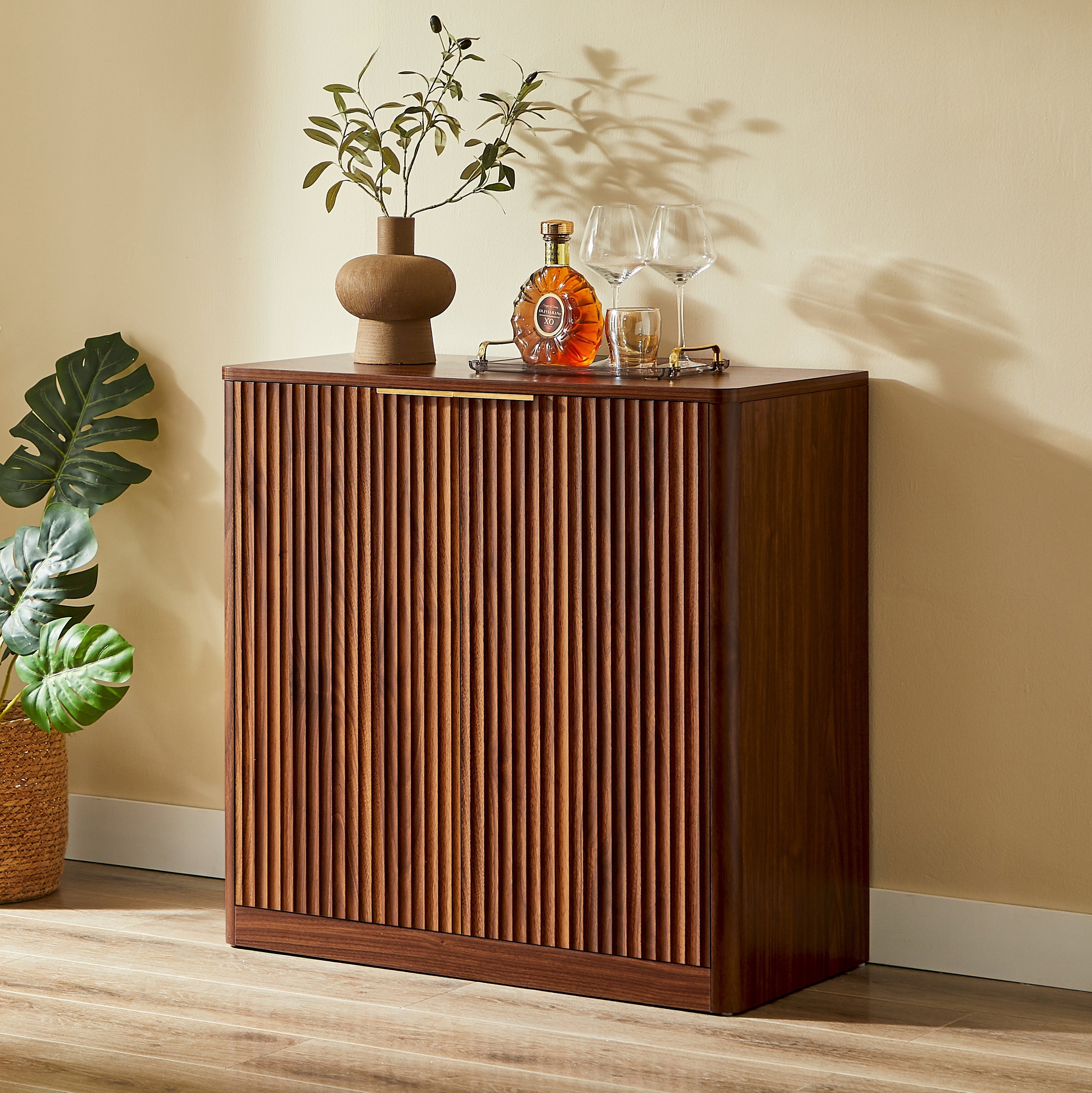 Modern Sideboard Recessed Panels Adjustable Shelves Waterproof Top 120x40x76cm - Brown