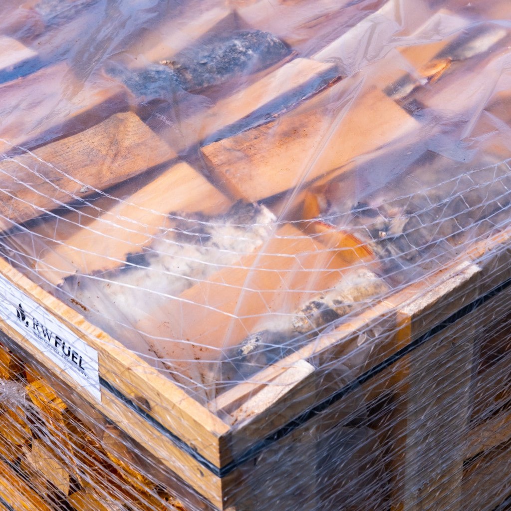 Alder Firewood 1m³ - 400kg Kiln Dried Logs Pallet - Rathwood Store