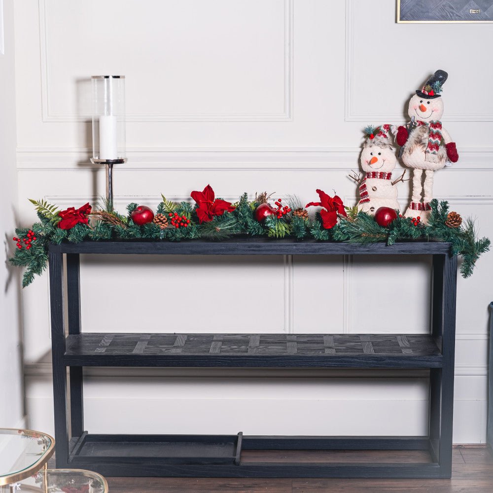 Amaryllis/Apple Garland Red - Rathwood Store