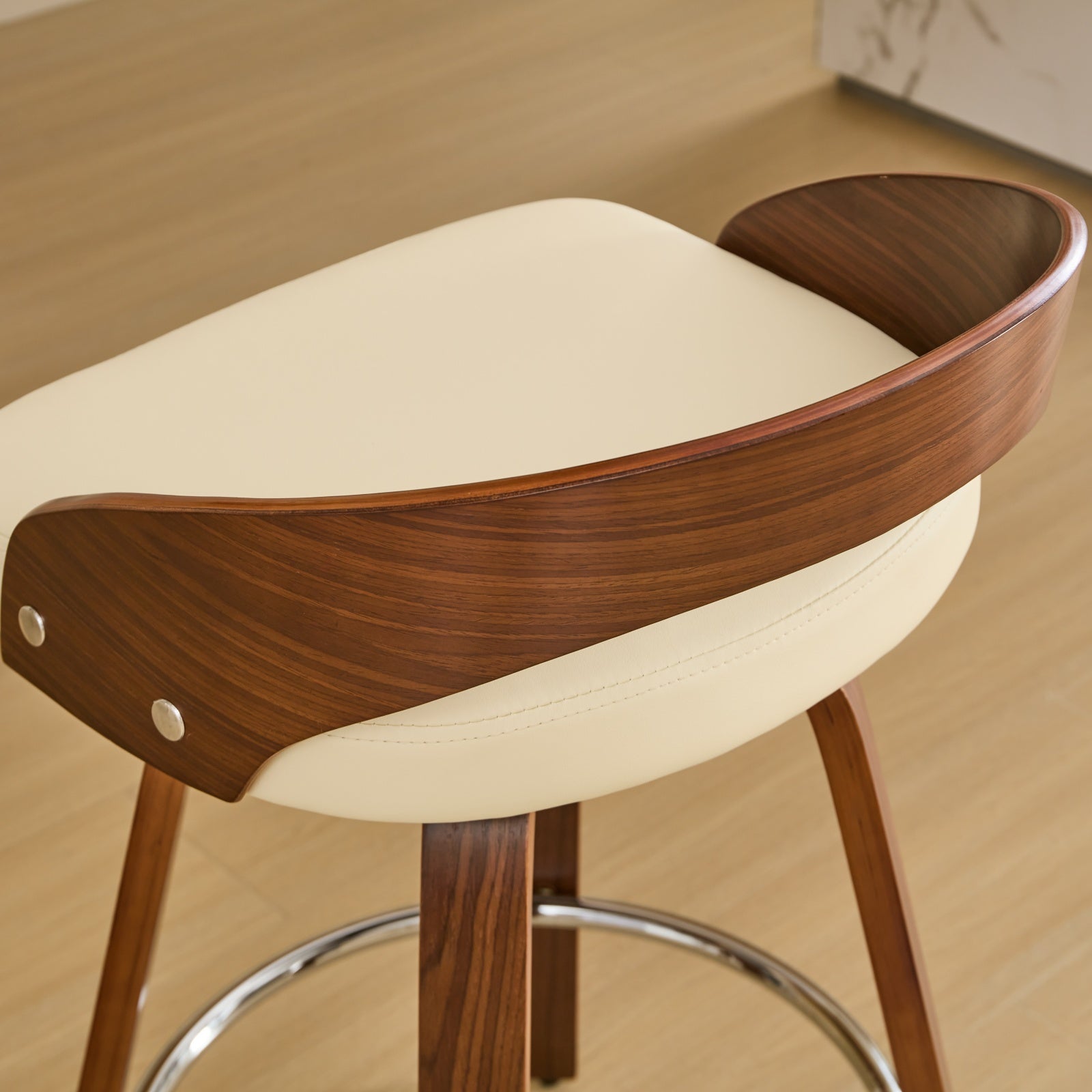 Bar Stools Set of 2, Swivel 63CM Counter Height Chairs with Low Back and Wood Legs, Beige Wood and Faux Leather