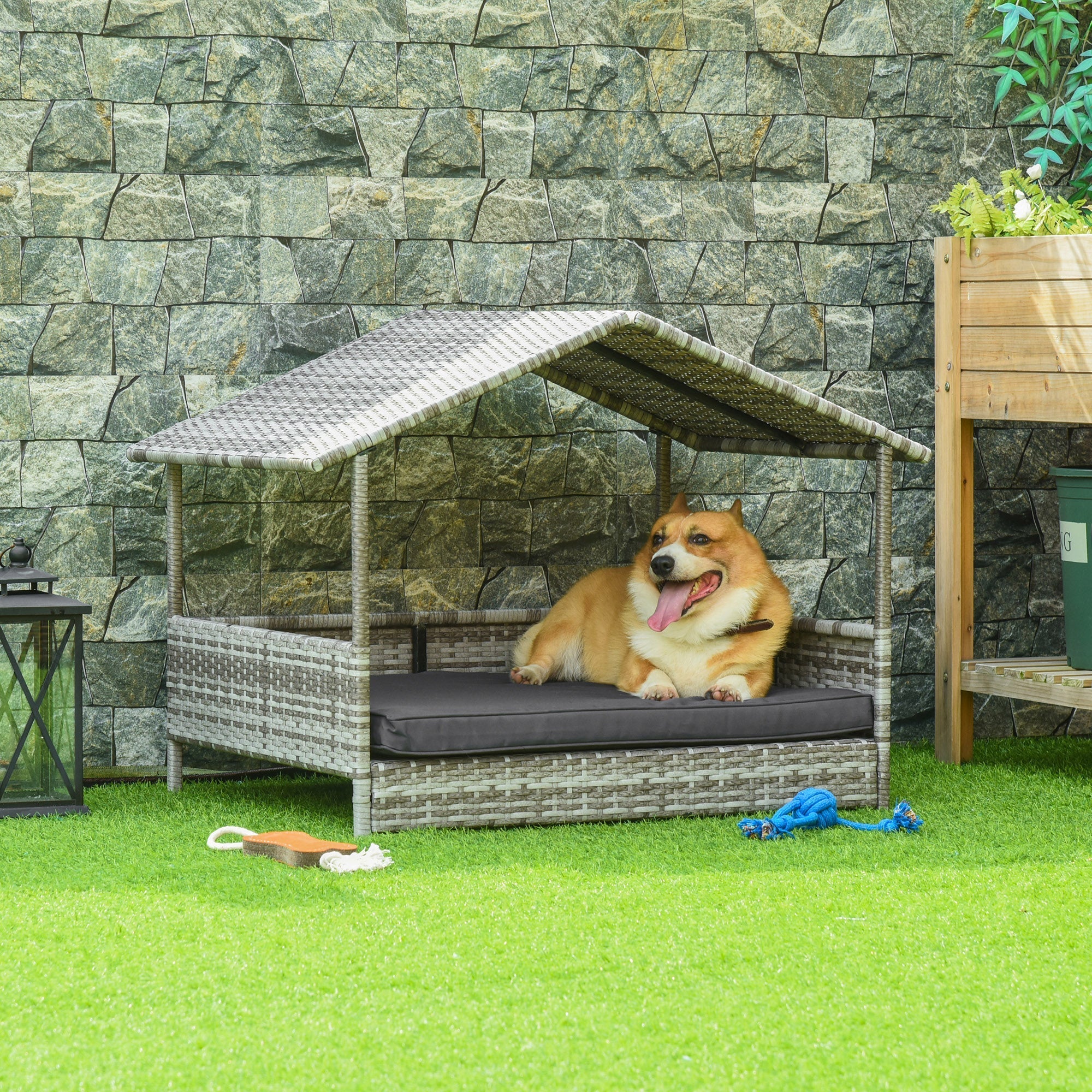 Rattan Dog House with Cushion, Outdoor Kennel, Grey Plastic