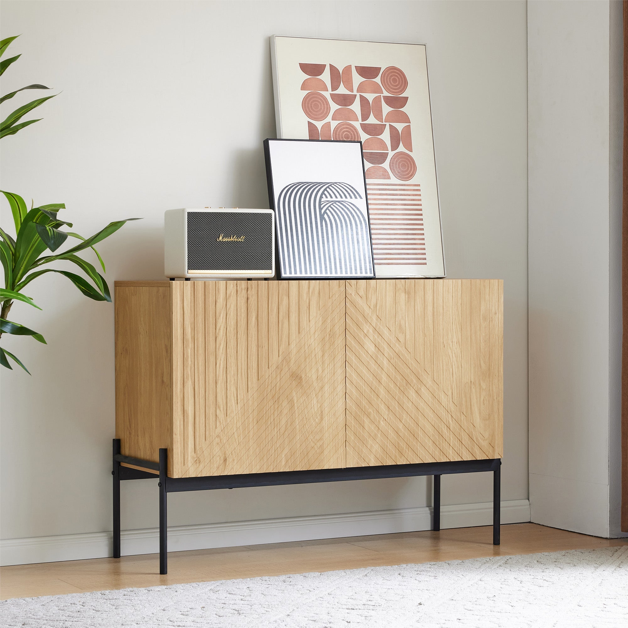 Sideboard with 2 doors and metal legs, linear design, 75x100x40 cm, aluminum