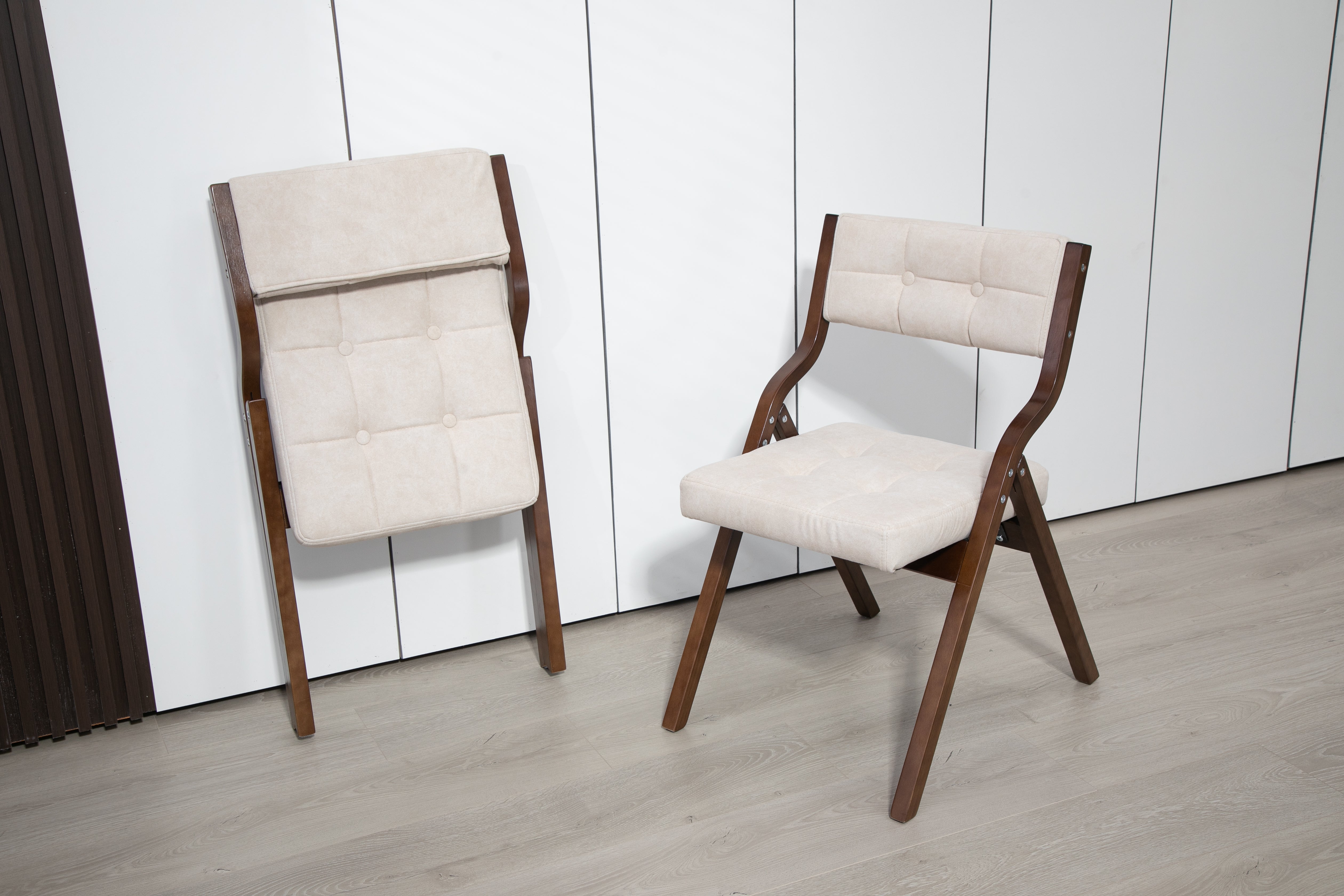 HOMEFUN Wooden Folding Chairs with Cushion, 2 Pack - Cream