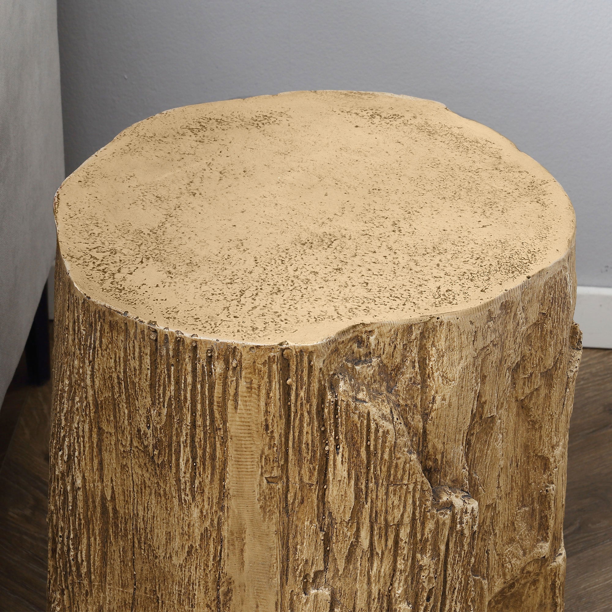 Side Table Tree Stump Look Adjustable Feet Waterproof, 37x37x43 cm