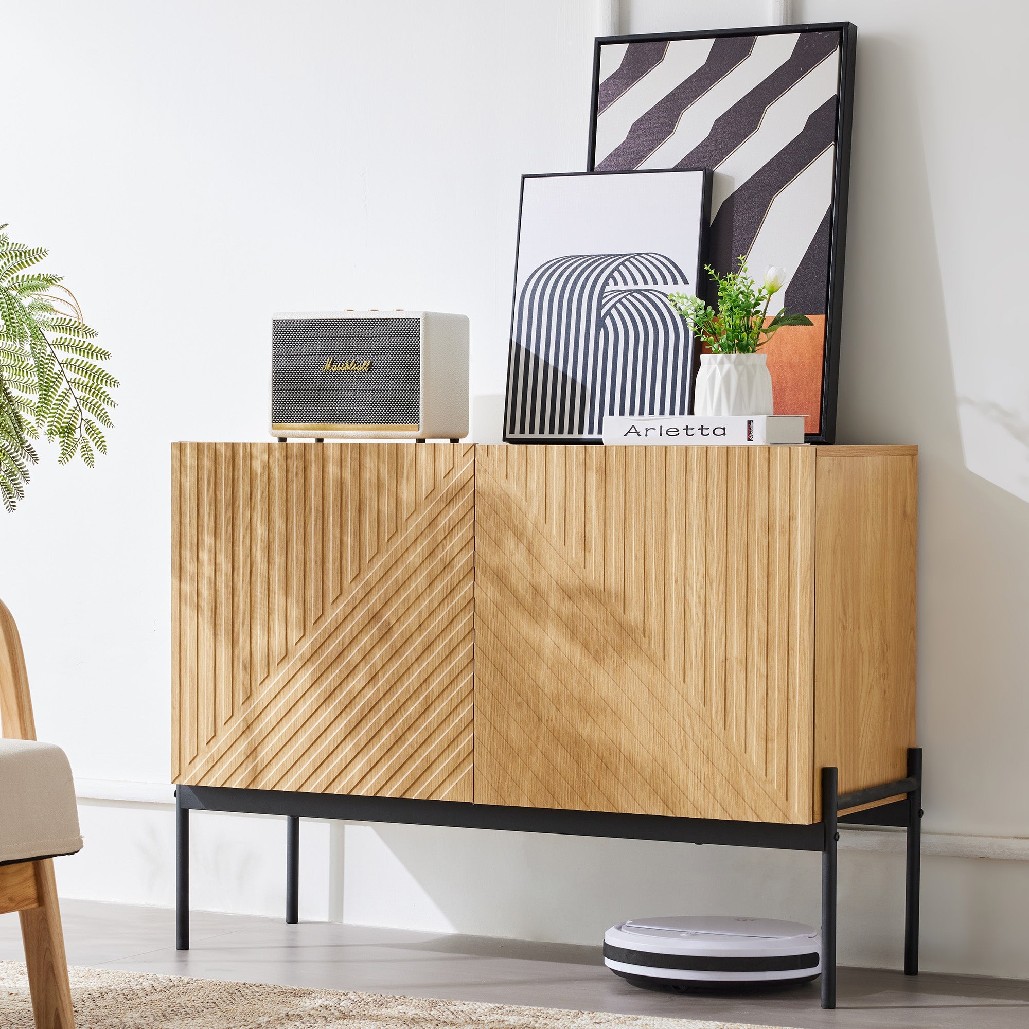 Sideboard with 2 doors and metal legs, linear design, 75x100x40 cm, aluminum
