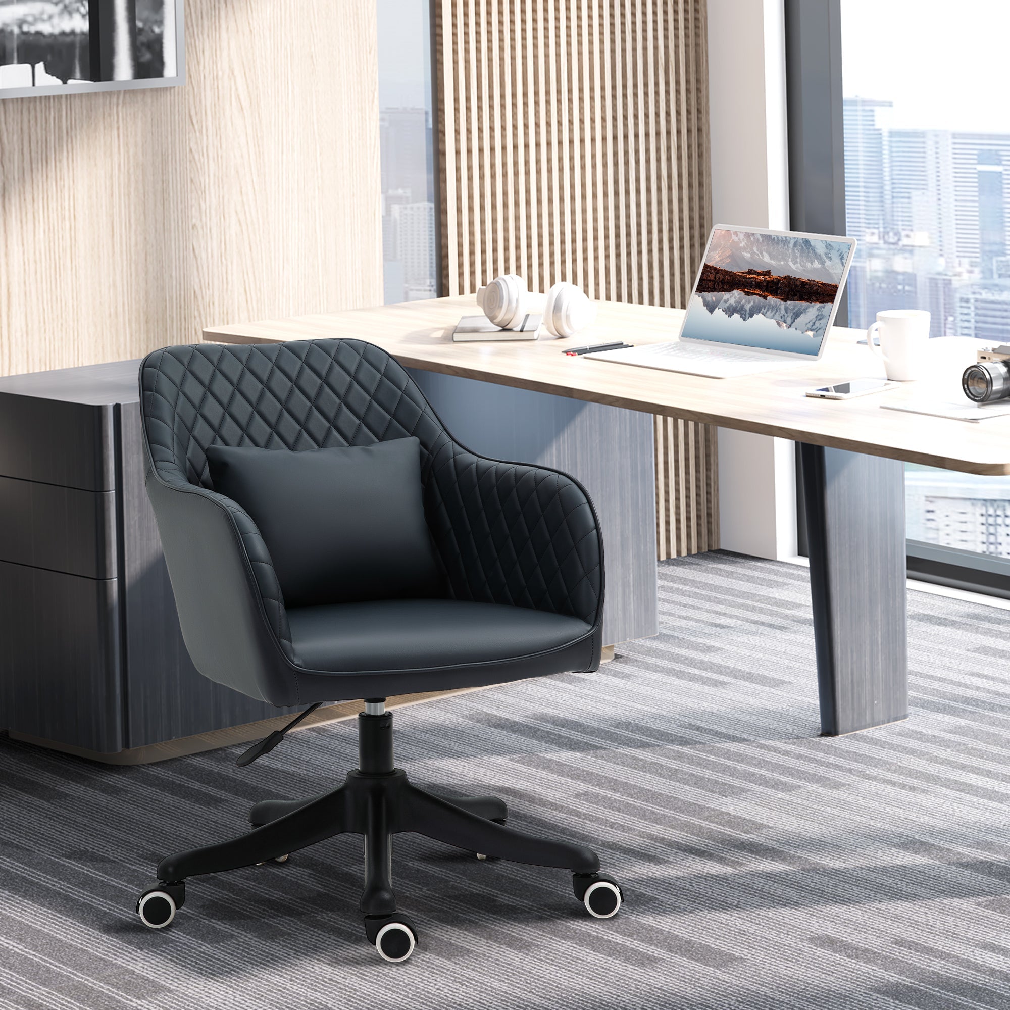 Vinsetto Swivel Massage Office Chair with Armrests, Lumbar Cushion, Green