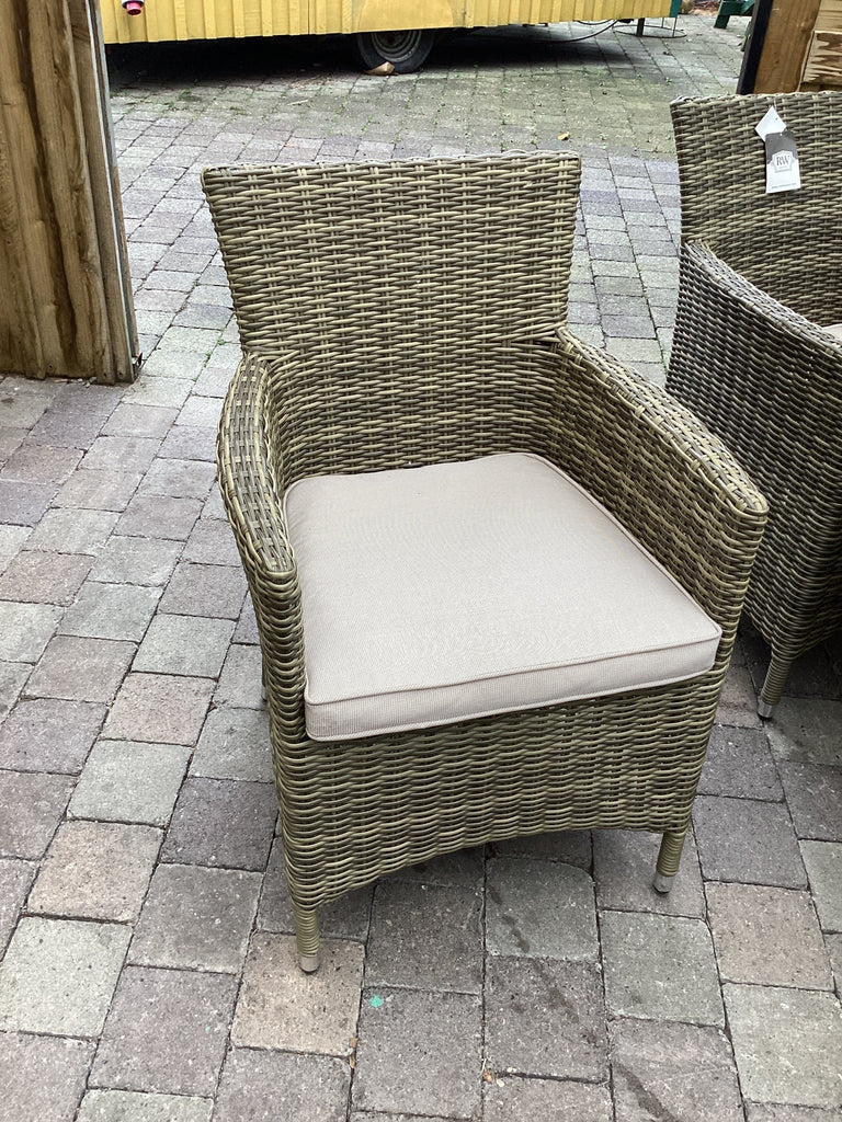 Dumont 6 Seater Set - Rathwood Store