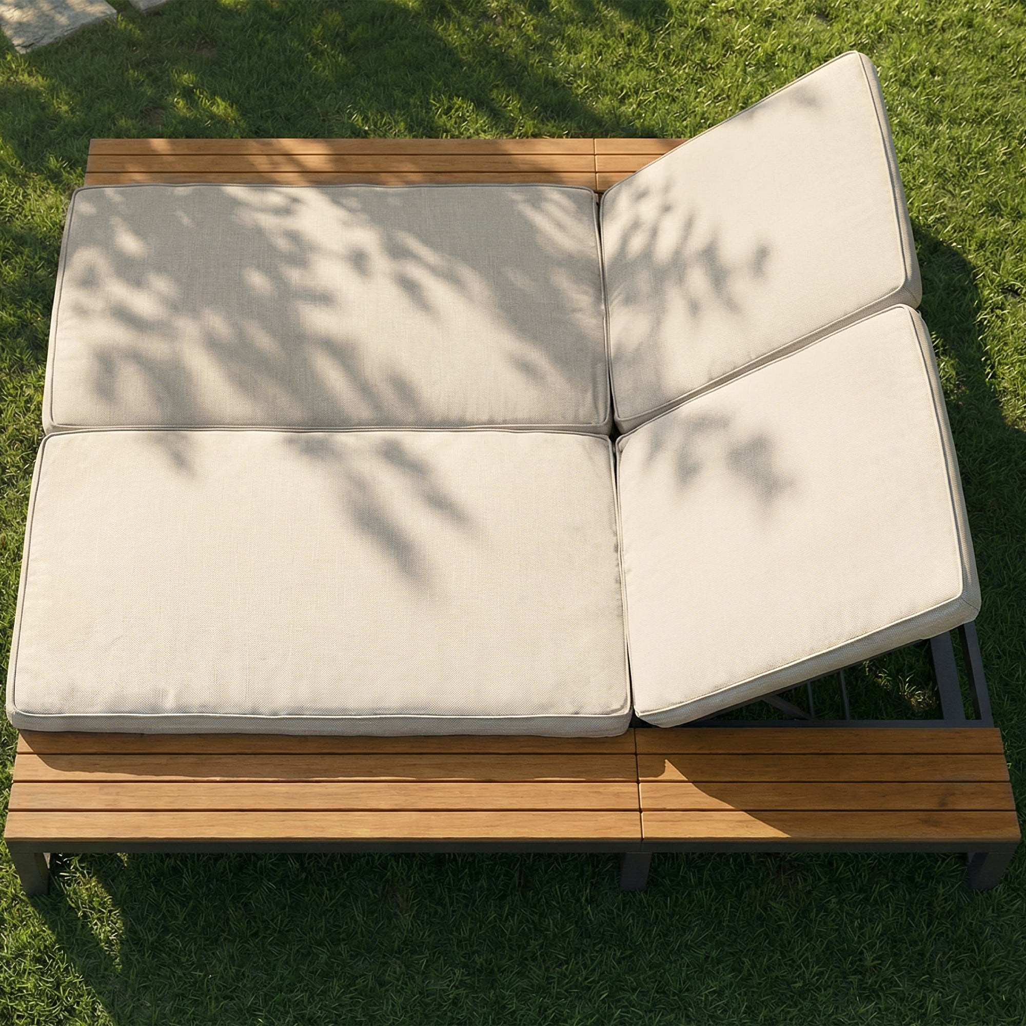 Outdoor Patio Daybed with Adjustable Backrest and Shelves, Waterproof Double Lounge Bed, Beige