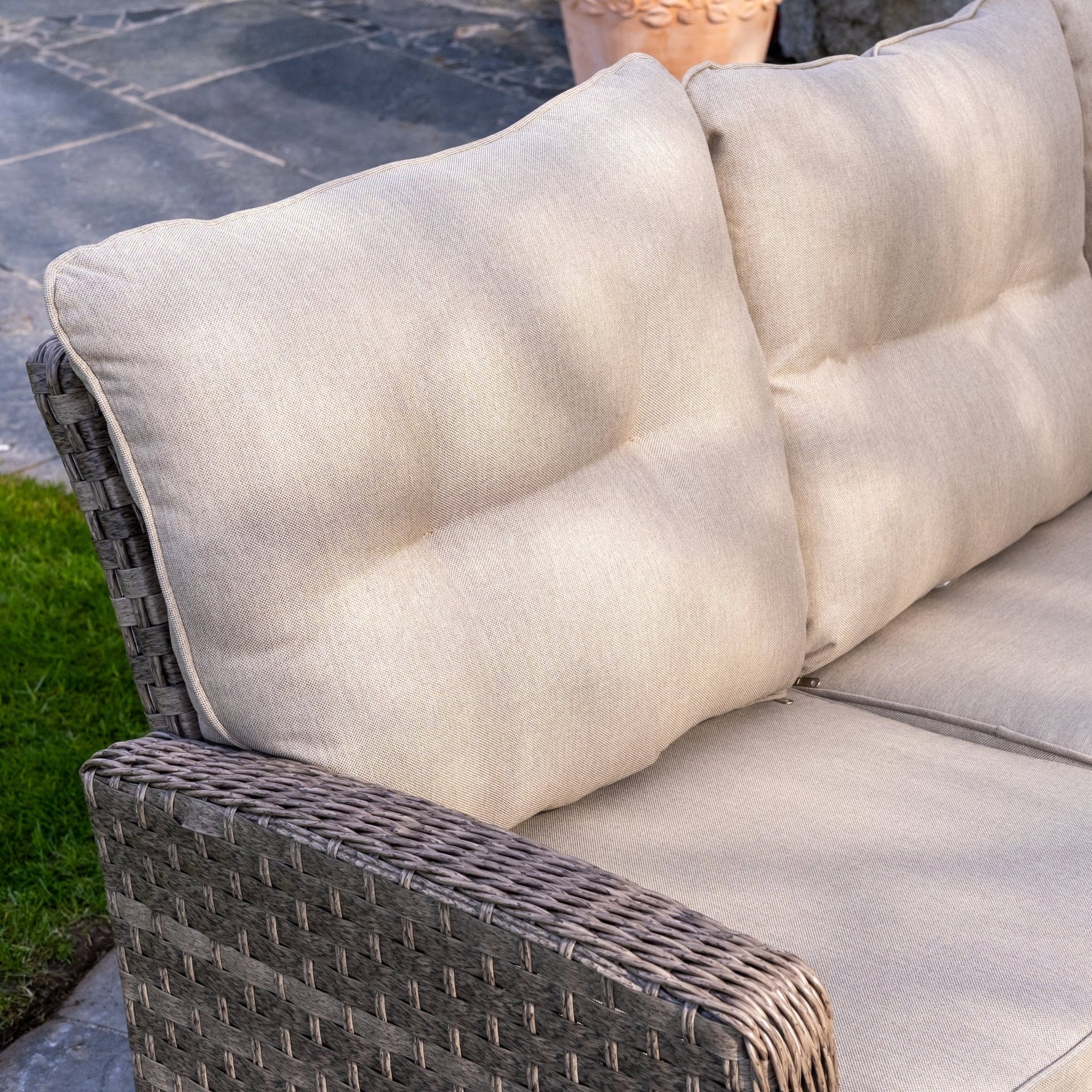 Hampton Casual Sofa Dining Set SOFA - Rathwood Store