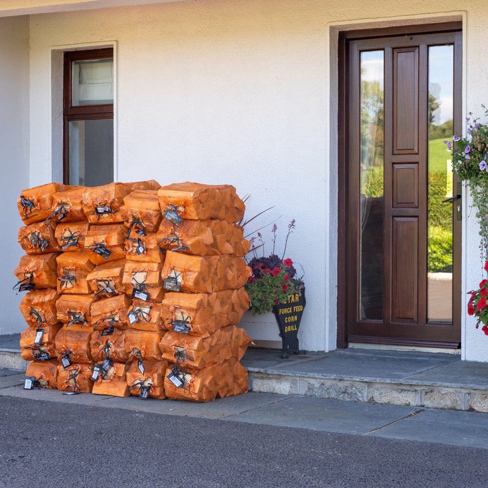 Hardwood Firewood 1.125m³/390kg - 30 x 13KG Bags Home Delivery - Rathwood Store