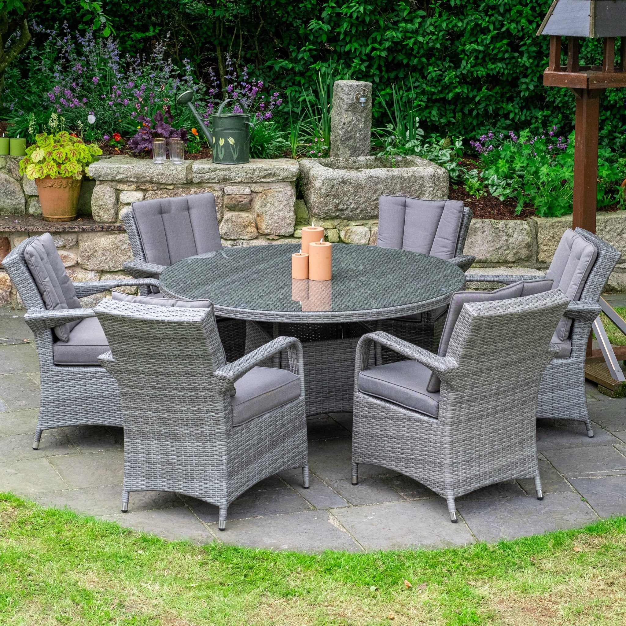 Havana - 6 Seat Set with 135cm Round Table (Light Grey)