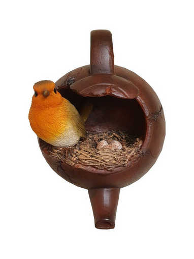 VA Hanging Robins Nest in Teapot