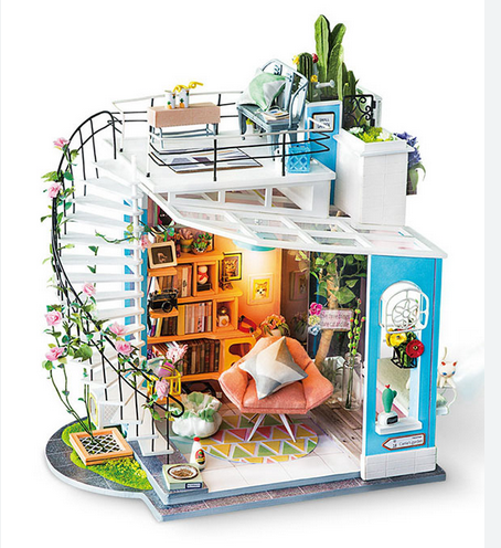 DIY Model Kit - Doras Loft