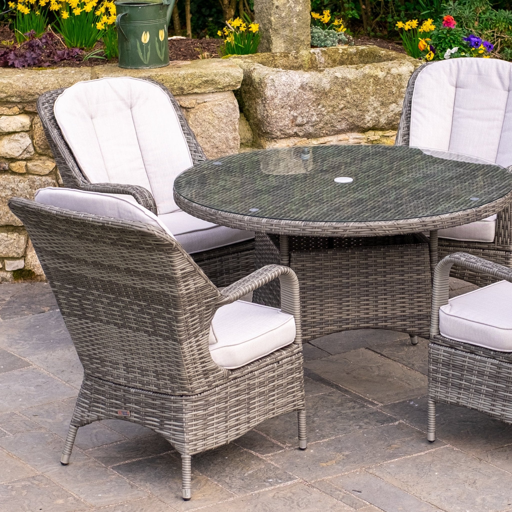Parma - 4 Seater Set with 120cm Round Table (Grey) - Rathwood Store
