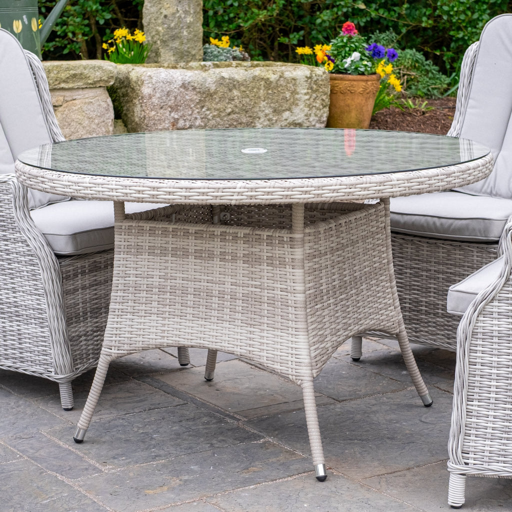 Parma Deluxe - 4 Seater Set with Round Table (White Wash) - Rathwood Store