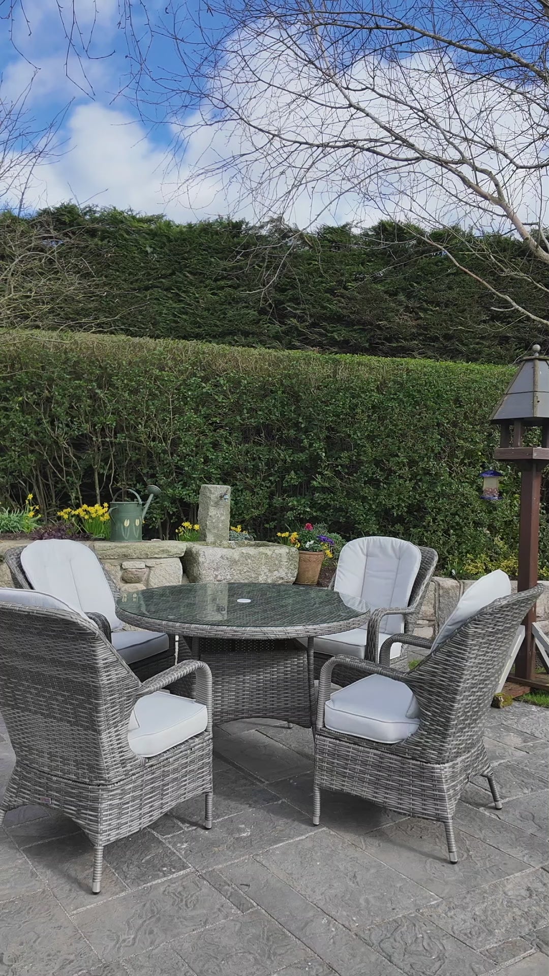 Load video: Parma - 4 Seater Set with 120cm Round Table (Grey)