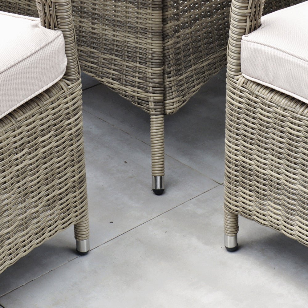 Chester - Round 6 Seater Set - Rathwood Store