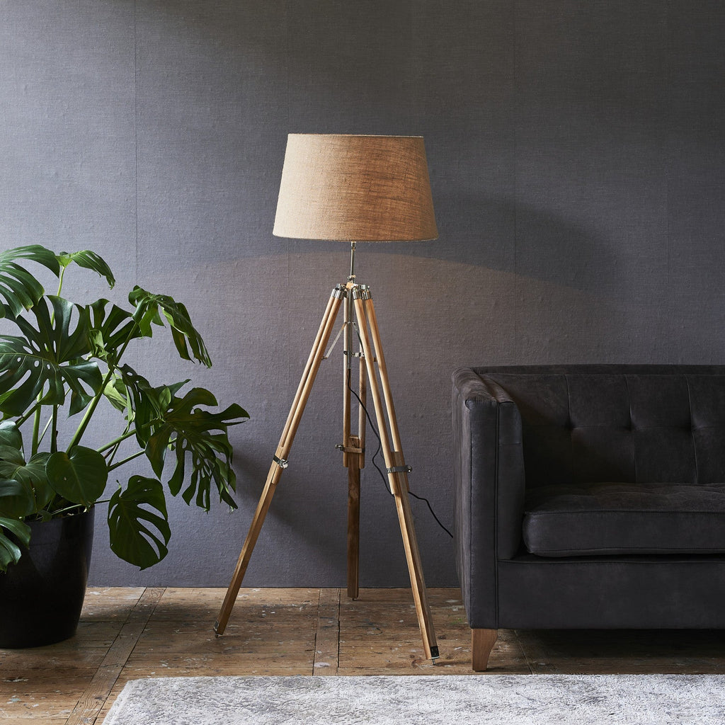 Classic Tripod Lamp teak L - Rathwood Store