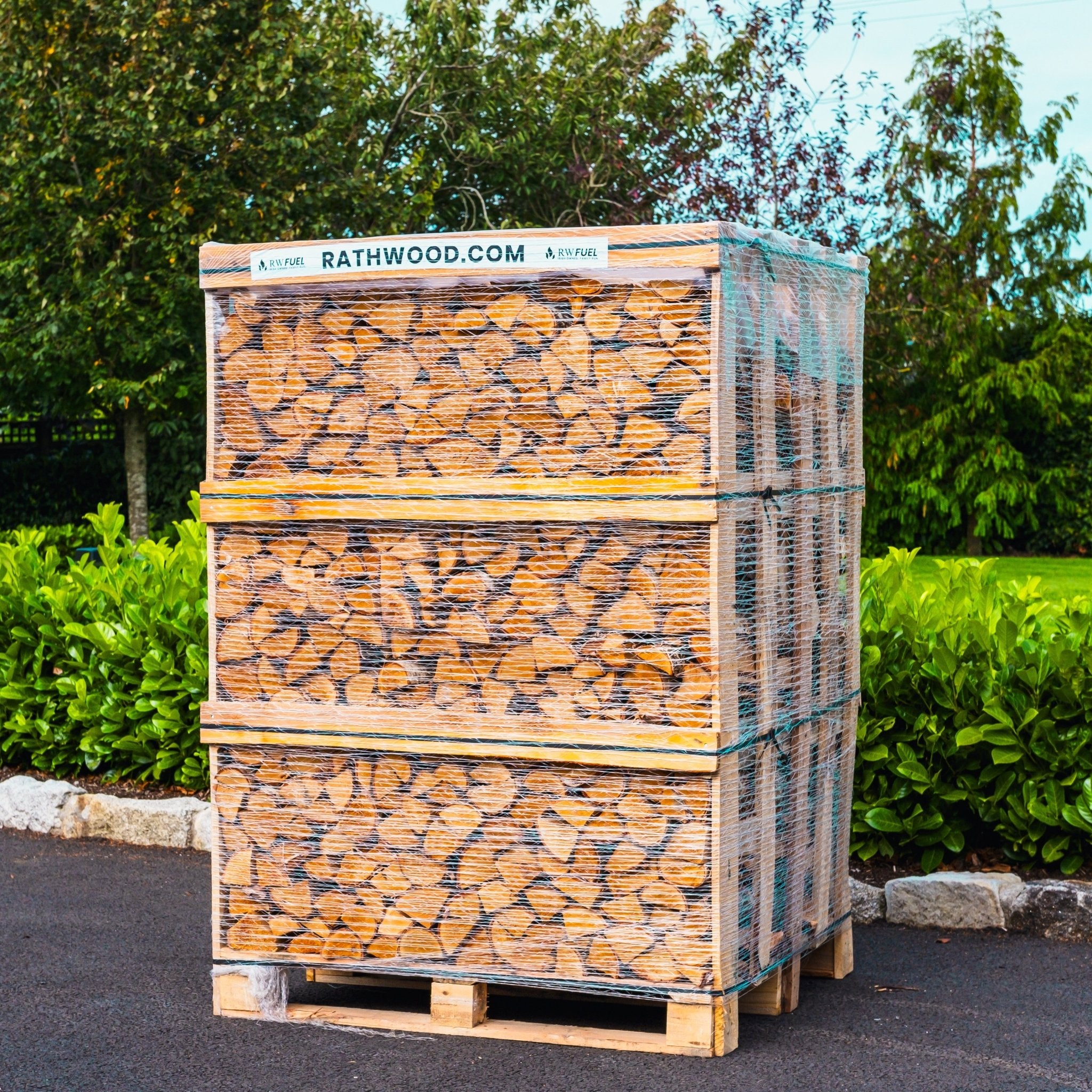 Hardwood Firewood 1.85m³ - 800kg Kiln Dried (4 Row) Pallet - Rathwood Store